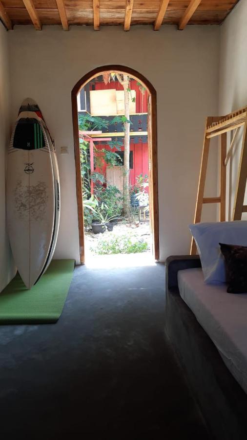 Rumah Nalu Surf Camp Krui Экстерьер фото