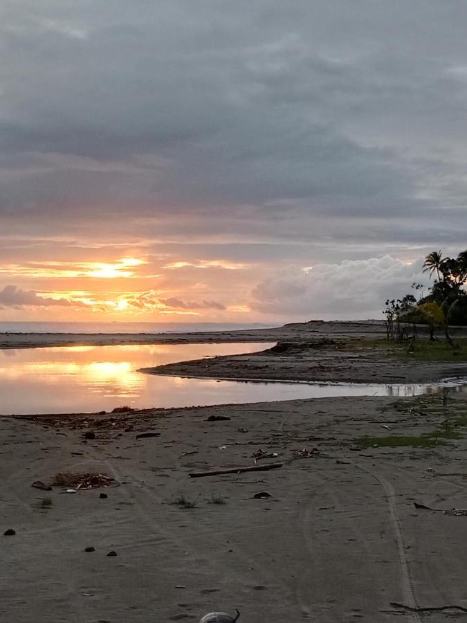 Rumah Nalu Surf Camp Krui Экстерьер фото